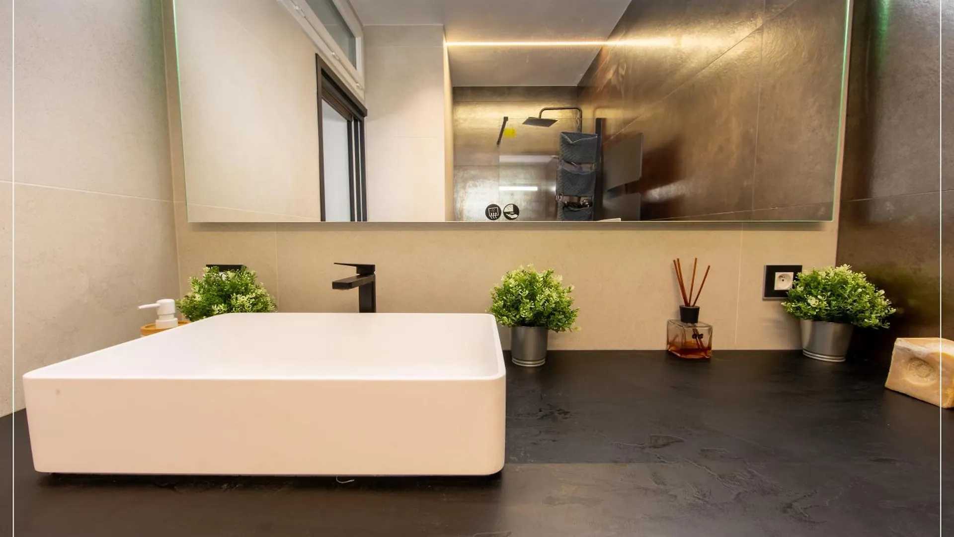 Apartment Escapade Cannes Yourhosthelper